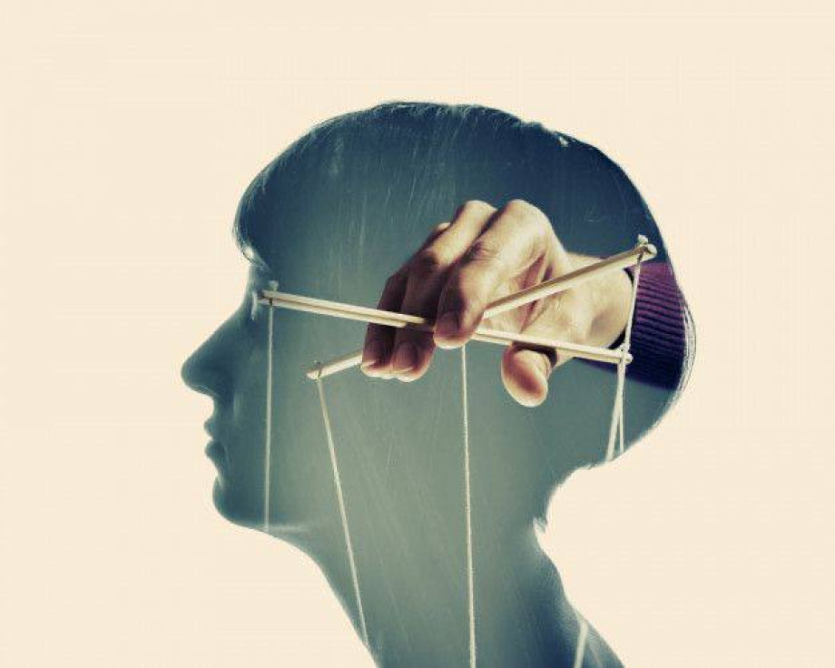 Достать скелет из шкафа Или как вами манипулируют используя ваше прошлое