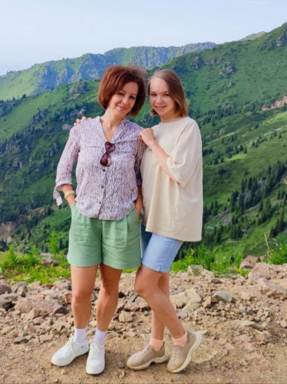 Мы с дочкой  подруги  СТОП   А где же мама